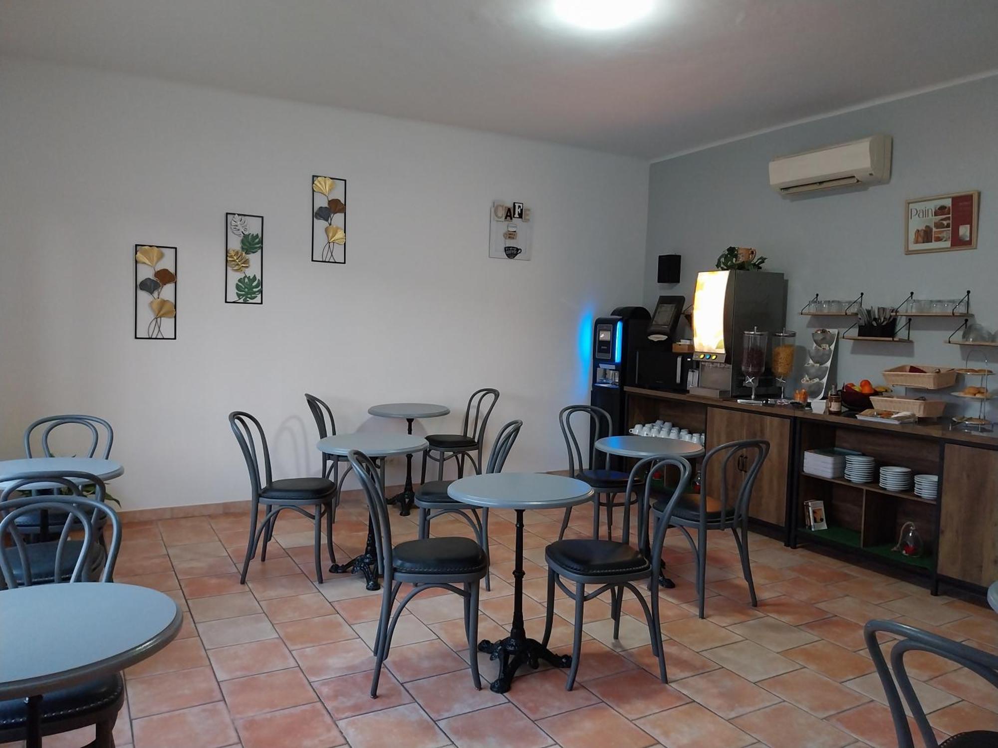 Hotel Du Lac Chateau-Arnoux-Saint-Auban Ngoại thất bức ảnh