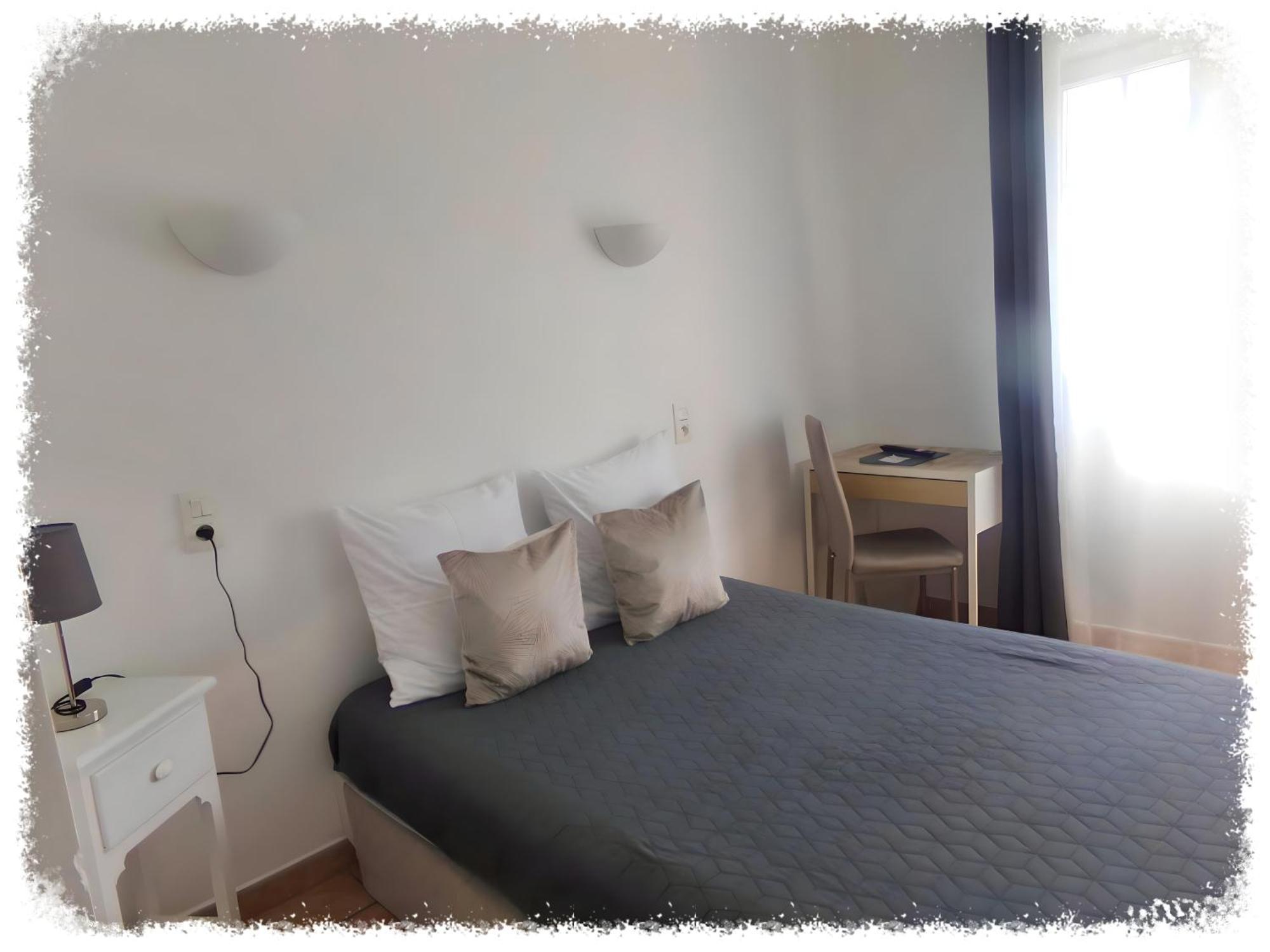 Hotel Du Lac Chateau-Arnoux-Saint-Auban Ngoại thất bức ảnh