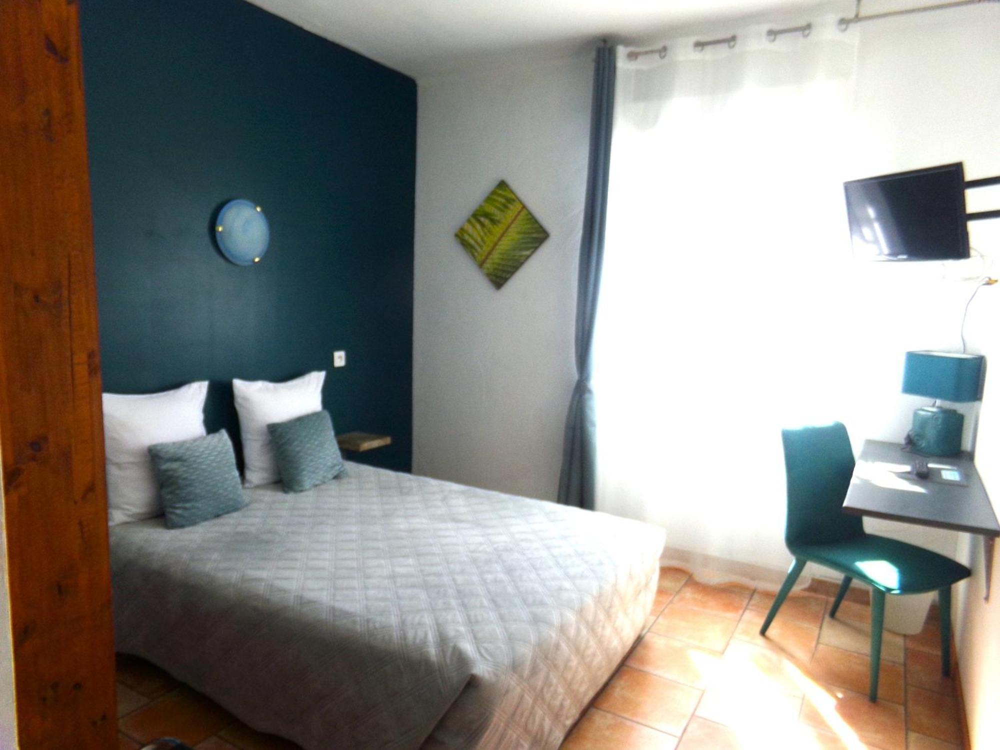 Hotel Du Lac Chateau-Arnoux-Saint-Auban Ngoại thất bức ảnh