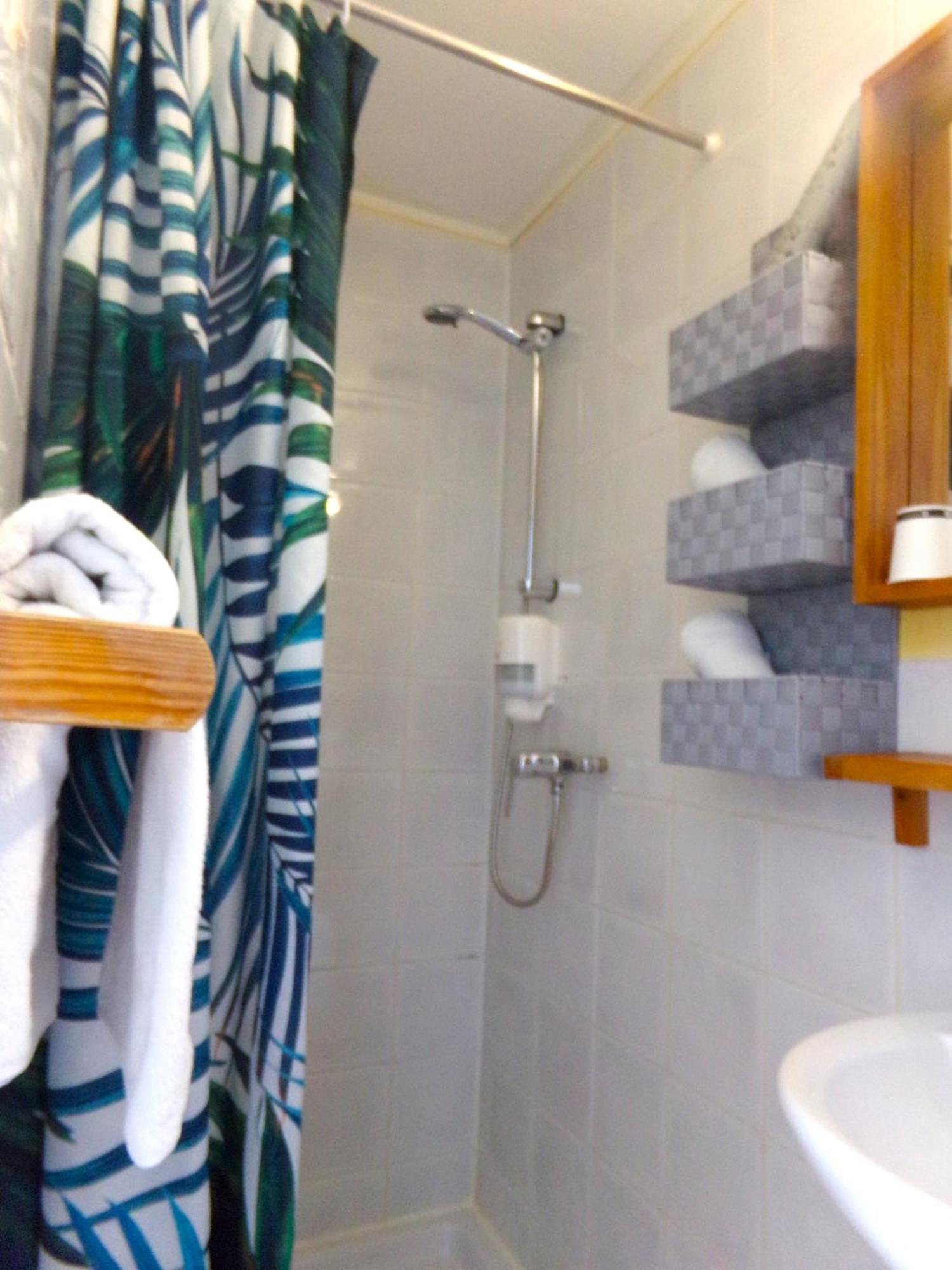 Hotel Du Lac Chateau-Arnoux-Saint-Auban Ngoại thất bức ảnh
